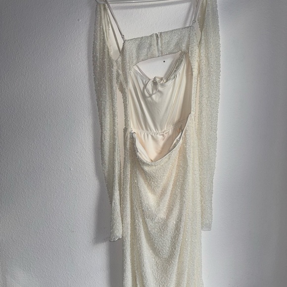 Oh Polly CHAMPEL Embellished Cowl Neck Maxi Dress in Ivory sz 4 US In Ivory - Picture 8 of 9